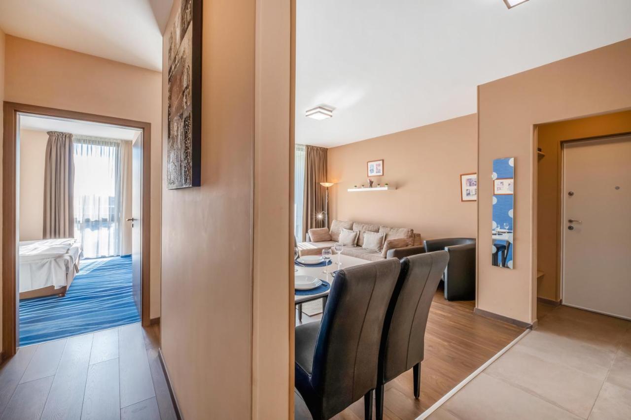 Mf Port Azur Wellness Apartments Siófok Eksteriør billede