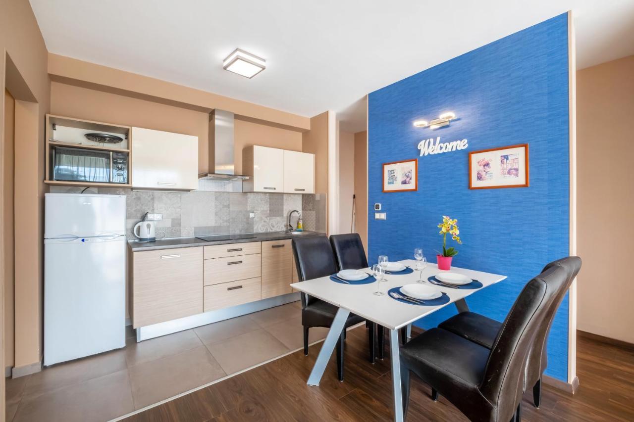 Mf Port Azur Wellness Apartments Siófok Eksteriør billede